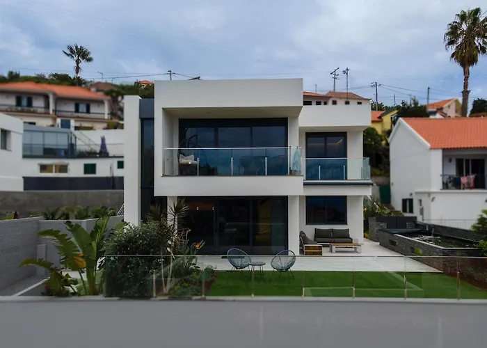 Casa Jolie